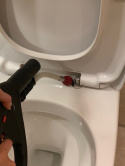 Wylot pary pod wysokim ciśnieniem – skuteczność czyszczenia TASKI steam SO4